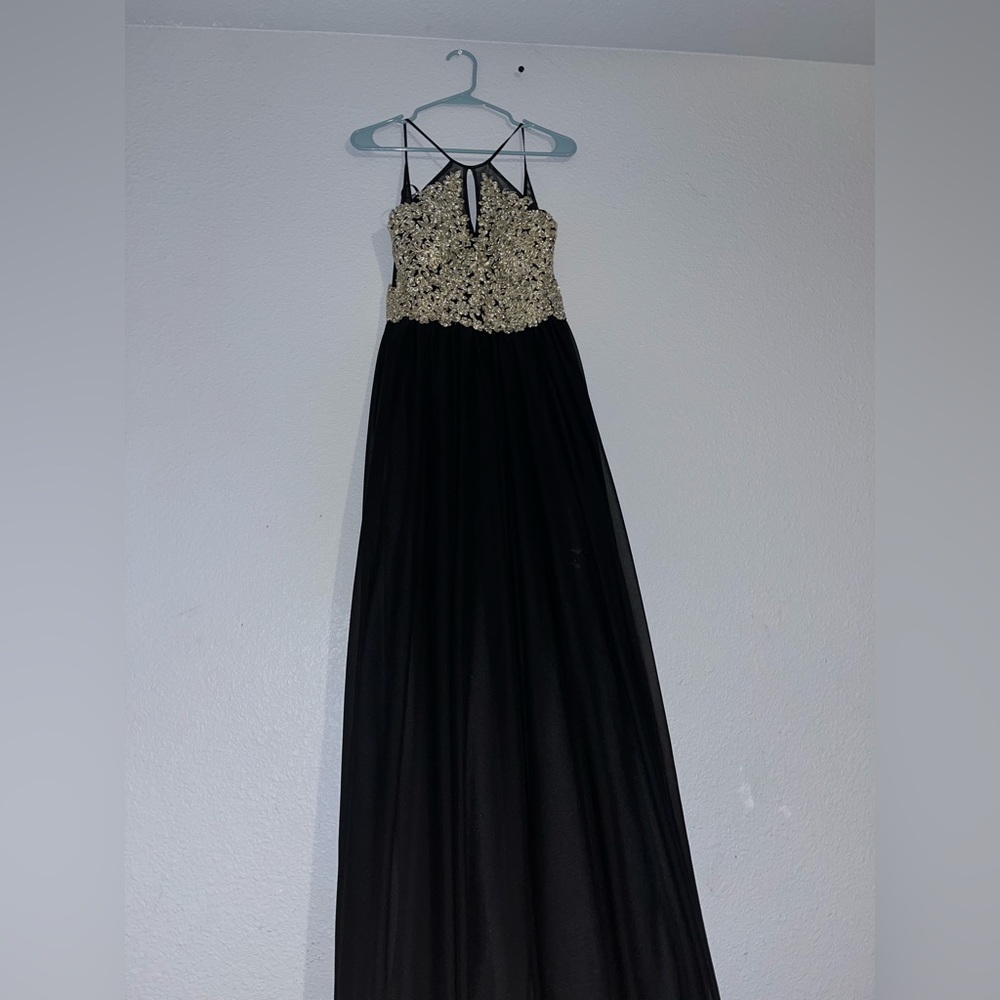 black and gold prom dress